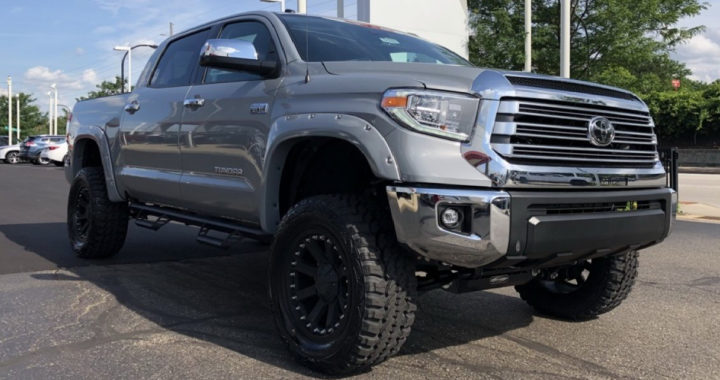 New Lifted 2018 Toyota Tundra 4WD Limited CrewMax